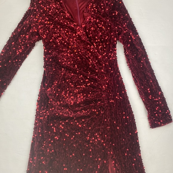 Women velvet gown - Picture 4 of 8